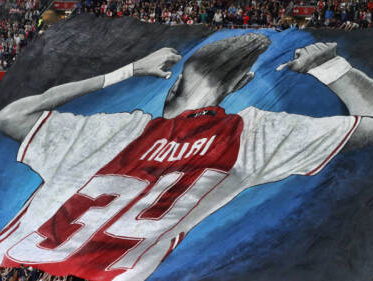 NRC: KNVB en Ajax wisten van een hartafwijking Nouri