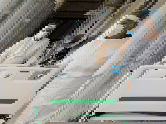 Stand.nl: Nederland moet Suriname uit deze coronacrisis helpen