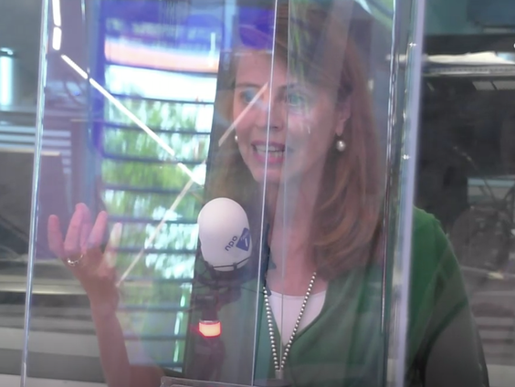 ‘Trauma’s kun je niet met een gedicht helen, maar het is een begin’