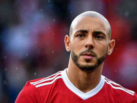 Het dragen van helm helpt voetballers met hersenschudding niet