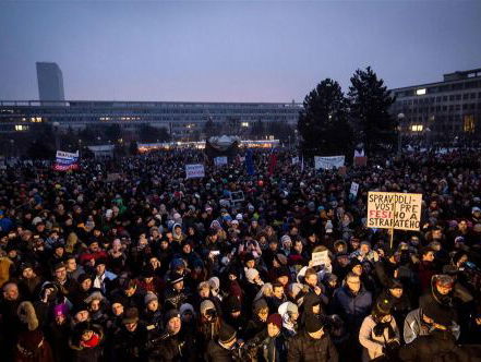 Grote demonstratie in Bratislava
