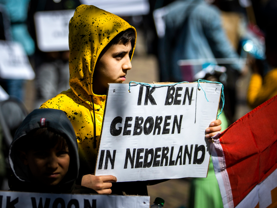 Leven zonder paspoort in Nederland