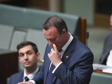Aanzoek in Australisch parlement tijdens debat homohuwelijk