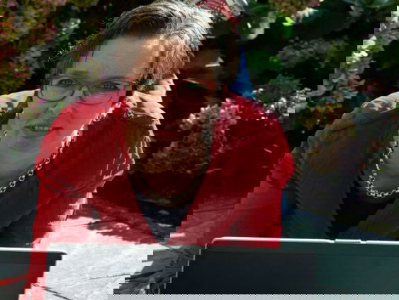 Coming out: Als je kind uit de kast komt moet je dat als moeder ook