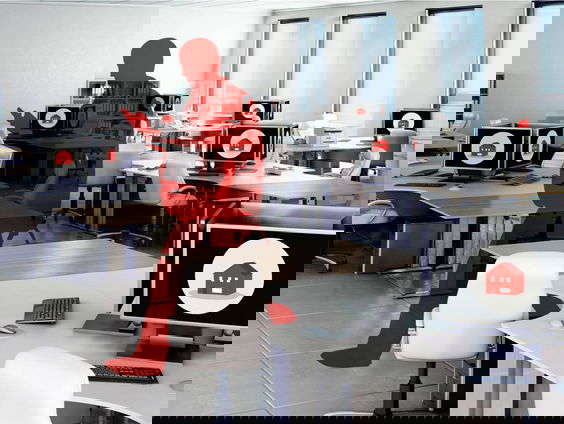 Halsoverkop weer naar kantoor zien veel mensen niet zitten