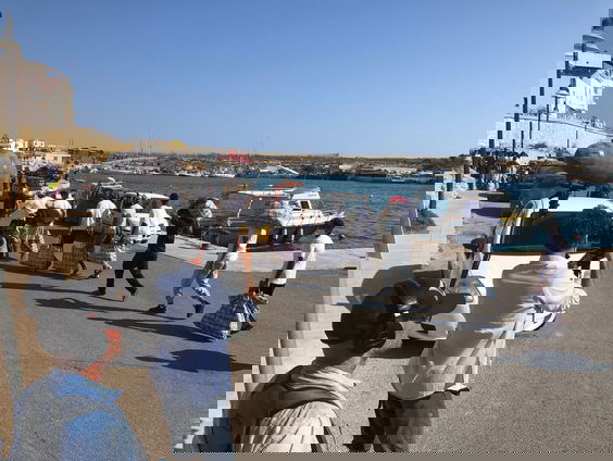 Frontlinie: Nederlands bedrijf betrokken bij terugduwen migranten