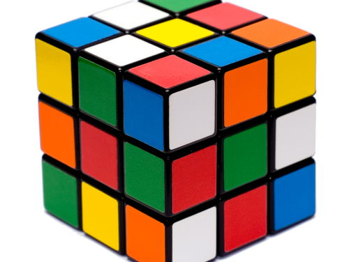 Geblinddoekt en binnen 8 seconden klaar. NK Rubik's Cube