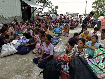 Rohingya's op de vlucht voor geweld in Myanmar