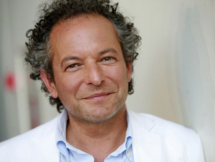 André van der Toorn bedankt doktoren op deze manier na overwinnen kanker