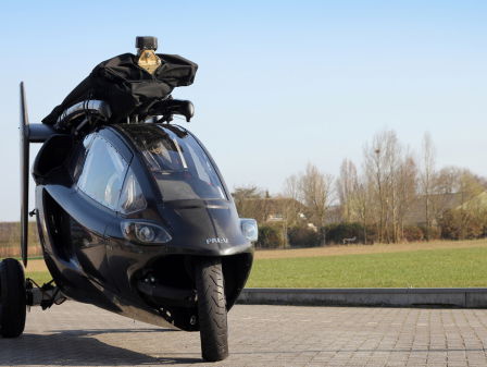 Vliegende auto's komen binnen twee jaar op de markt