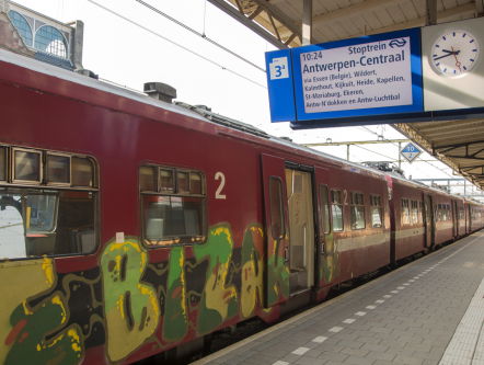 Reizigersportret: Narize is op weg naar haar eerste serieuze liefde in...België.