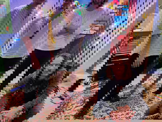 Bazart speelt 'Anders' live @ FraGiel