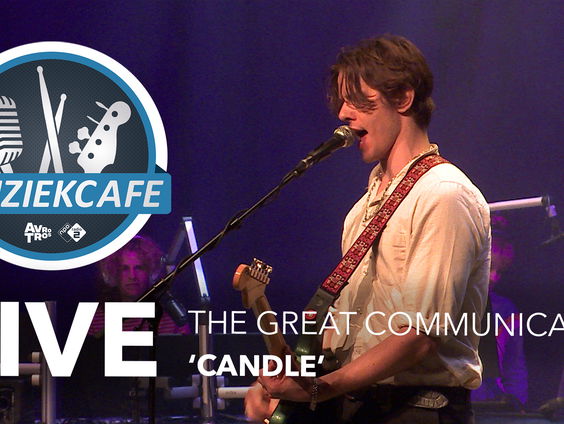The Great Communicators - 'Candle' live bij Muziekcafée
