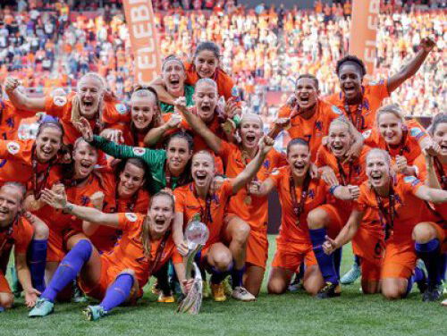 Huldiging van de Oranjeleeuwinnen is het best bekenen tv fragment van 2017