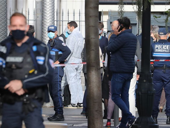 RTL-correspondent Stefan de Vries over de laatste stand van zaken aanslagen Frankrijk