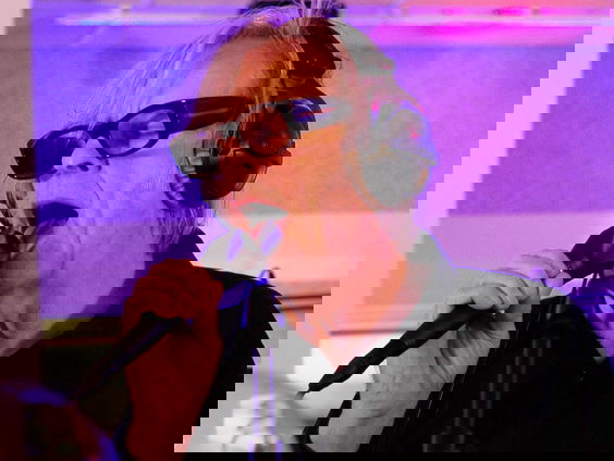 Claw Boys Claw - No One Can See Me (Live @ Giel)