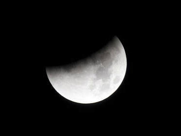 Vanavond minst spectaculaire maansverduistering ooit