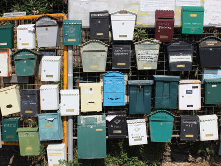 Voor de 84-jarige Kees is het heel normaal dat hij de oudste postbode in Nederland is!