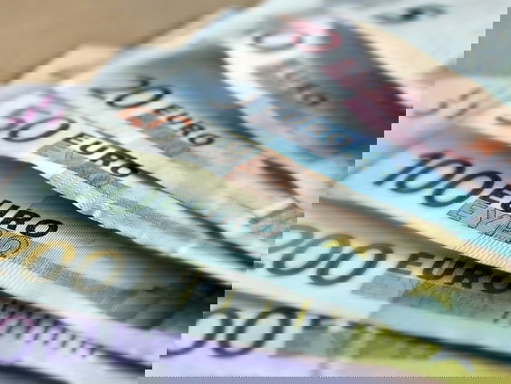 Gaat contant geld in de toekomst verdwijnen?