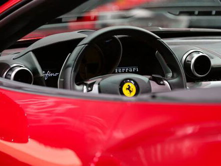 Carlo Brantsen over de autobeurs in Frankfurt