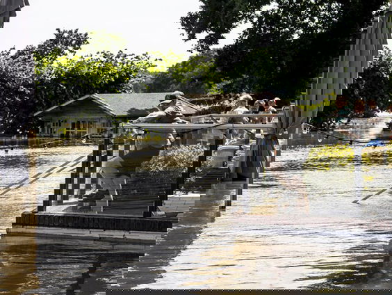 Restaurant van Koert staat onder water: "Corona heeft me al mijn spaarcenten al gekost"