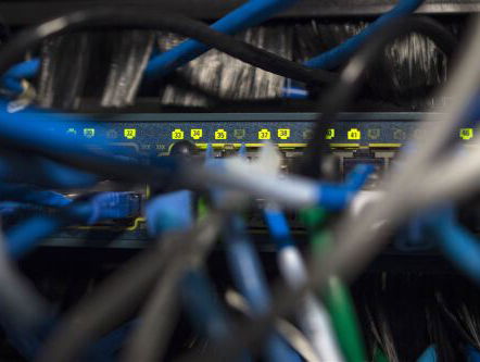 Mick van Wely over onderschepte boevenberichten