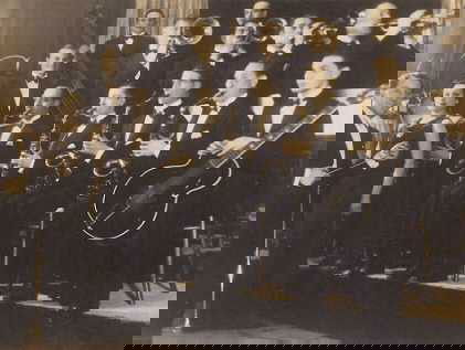 Leo Blokhuis draait een plaat uit 1931