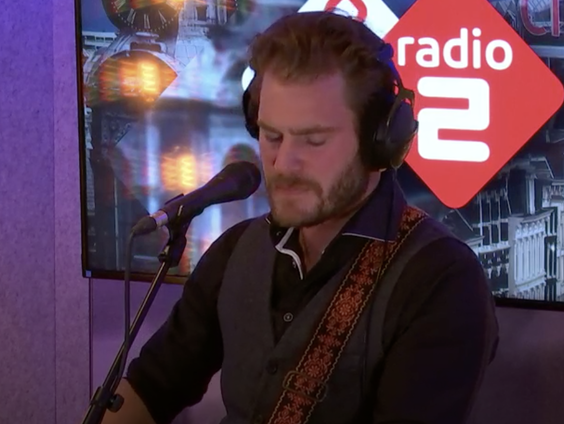 Tim Akkerman - Keep The Light On (live @ Blokhuis)