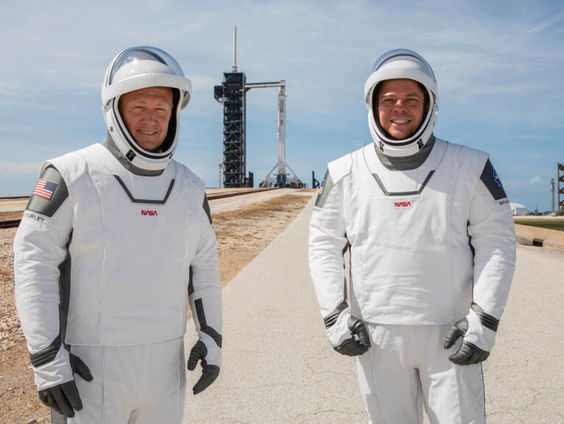Voor het eerst gaan NASA astronauten met een Spacex raket de ruimte in