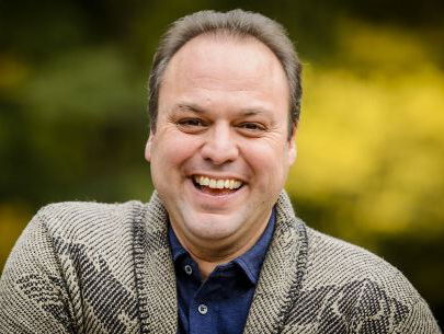 Hoe maak je een nummer als Frans Bauer? Tommy Zwartjes weet het!