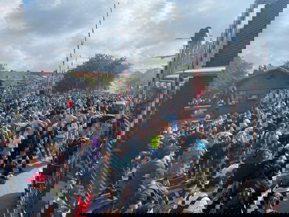 Unmute Us: 'Grapperhaus kan wel een rave gebruiken'