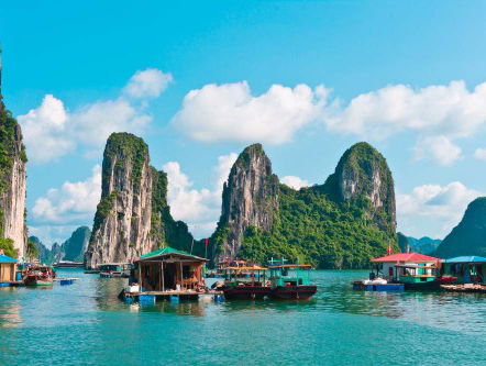 Ben geniet van de aandacht tijdens zijn reis door Vietnam