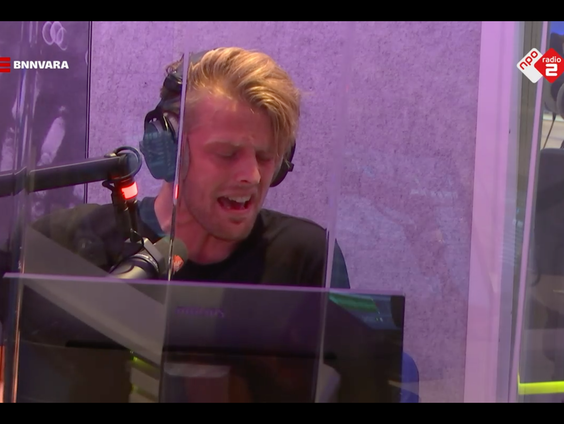 Daniël Nolet - America (Live @ Giel)