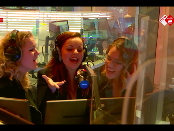 Floydettes - met rock medley (live@giel)