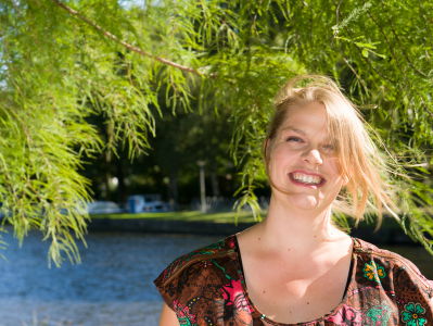 Nadja doet iets doodengs ... wat we eigenlijk allemaal zouden moeten doen.