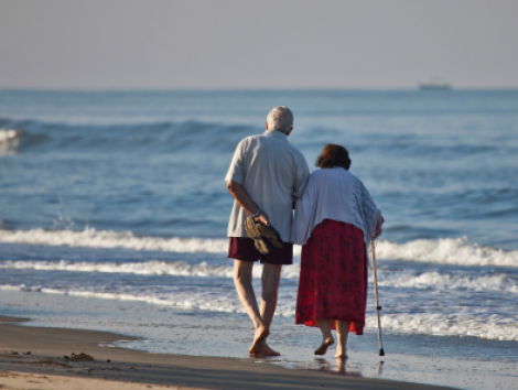 Verouderingsonderzoeker Andrea Maier: 'Door te leunen op één been tijdens het tanden poetsen kan je ouder ...