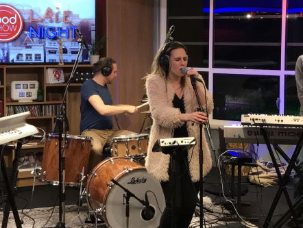 Krystl - Losing My Head live @ Roodshow Late Night