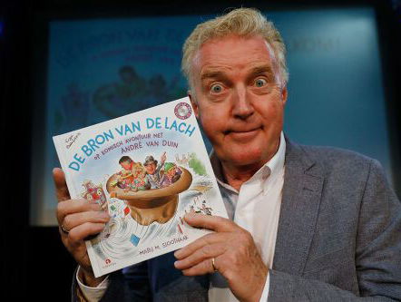 Andre van Duin presenteert ook komend seizoen Heel Holland Bakt