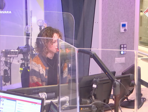 Kiki Landkroon- Better than before (Live @ Giel)