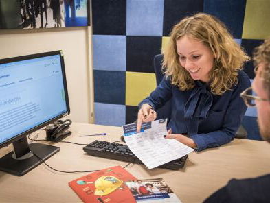 Meester Wolfs: 'Een bedrijfsnaam kiezen is best lastig!'