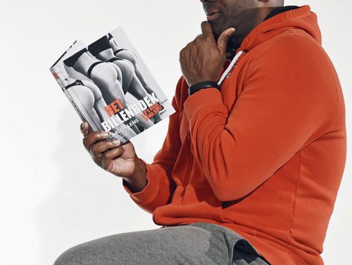 Personal Trainer Carlos Lens schreef 'Het Billenboek'