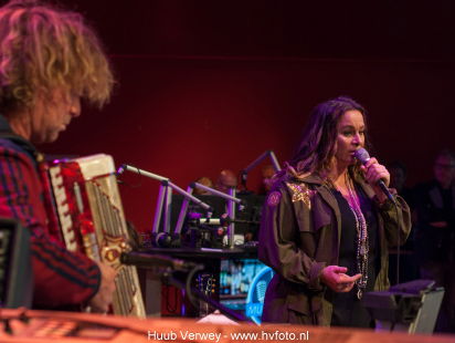 Muziekcafe Trijntje Oosterhuis met het Metropole Orkest
