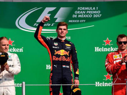 Max In De Mix #2 Het commentaar op de race gemixt met Imagine Dragons!