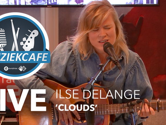 Ilse DeLange - 'Clouds' live bij Muziekcafé