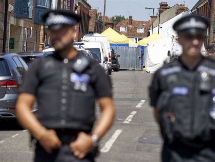 Hoe gevaarlijk is zenuwgas? Toxicoloog Ruud Busker legt uit