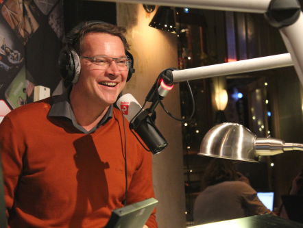 Albert Verlinde druk opzoek naar oplossingen voor de musicals