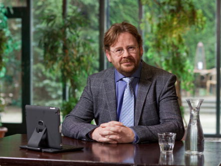 John Reid op zoek naar nieuwe zaken voor de Rijdende Rechter!