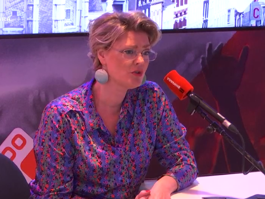 Piet Paulusma en Jeanine Janssen over Max Vakantieman