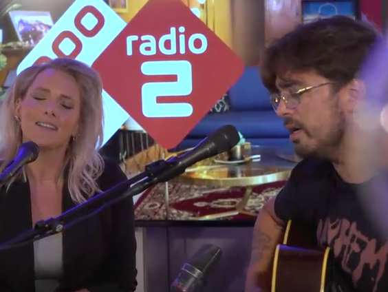 Femkte zingt samen met Waylon 'Stil In Mij'
