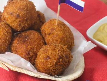 Kluun, Joseph Klibasky & Pieter Derks over bitterballendiscussie Utrecht